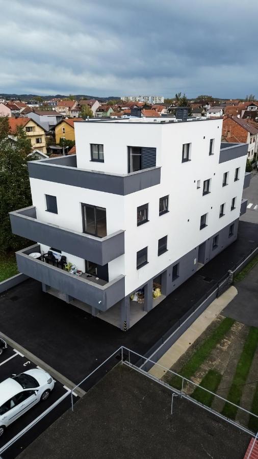 Hugo Apartments 萨格勒布 外观 照片