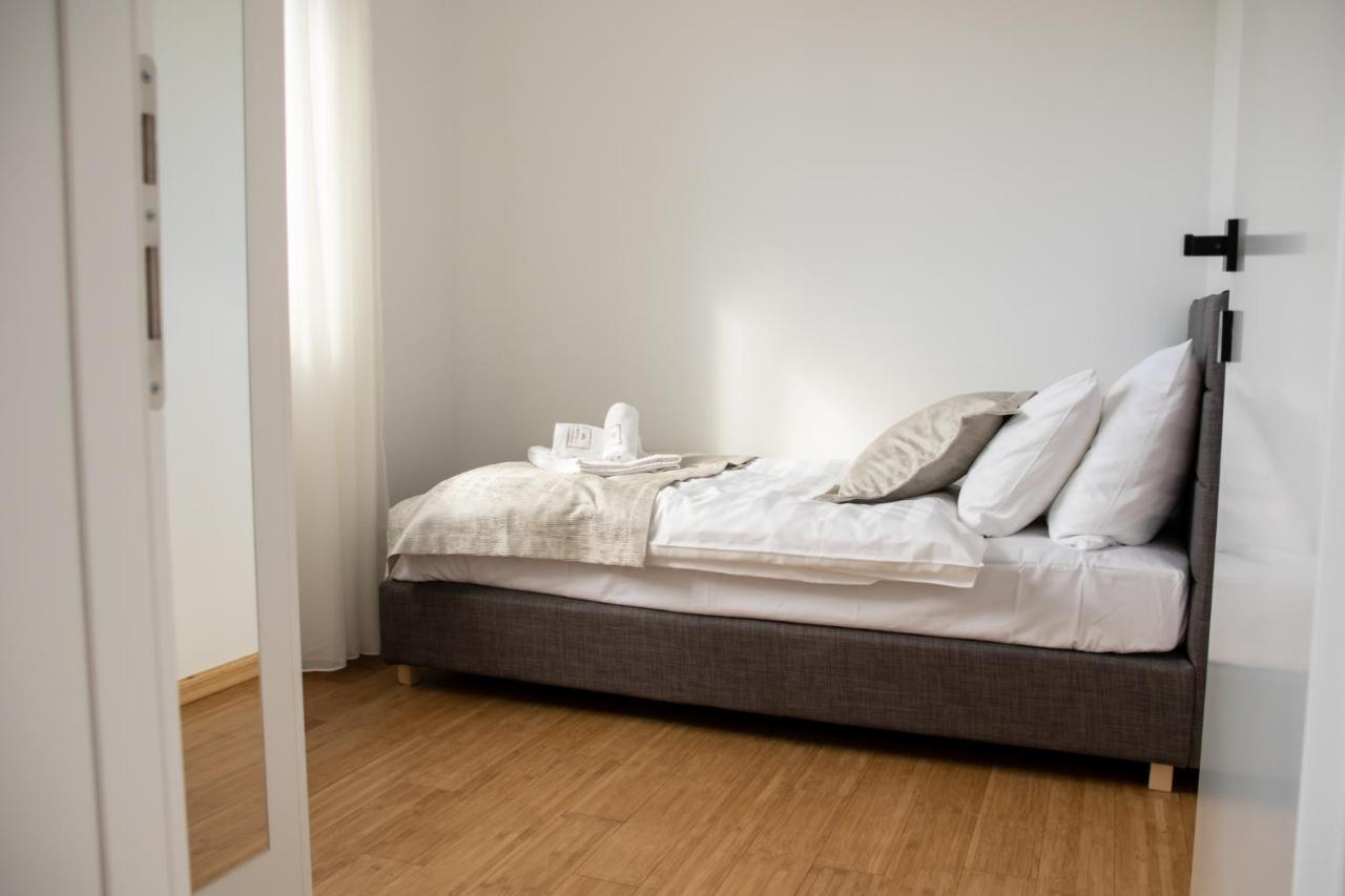 Hugo Apartments 萨格勒布 外观 照片